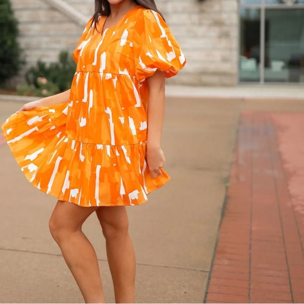 Peach Love‎ Tiered V Neck Orange White Dress Size L NWOT